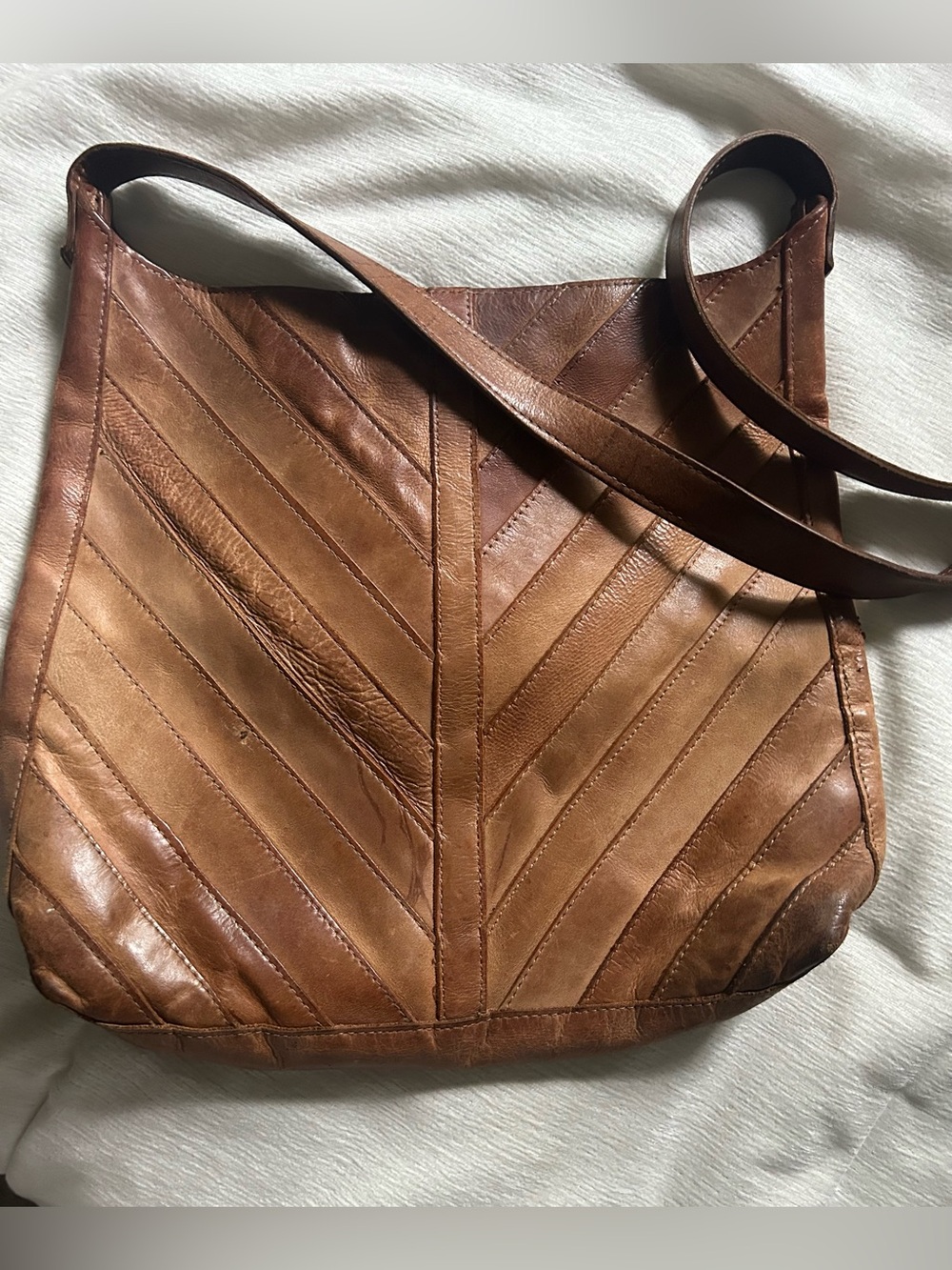 Raven and Lily Crossbody (Magnolia) Joanna’s Favorite Bag!